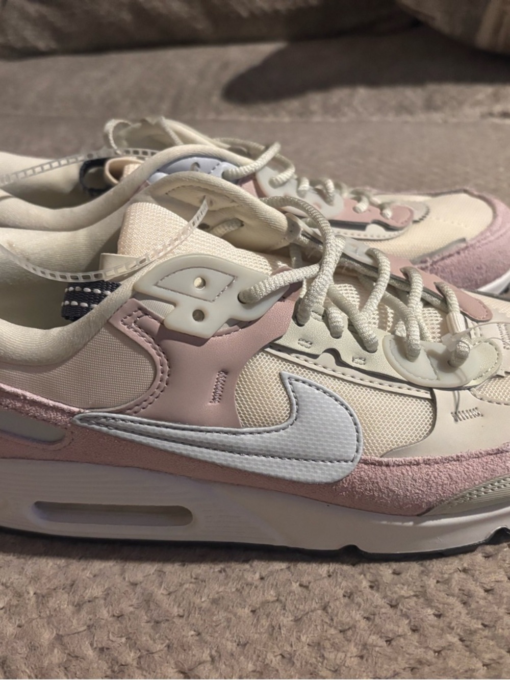 Nike Women’s Low-Top Sneakers - Cream & Light Pink